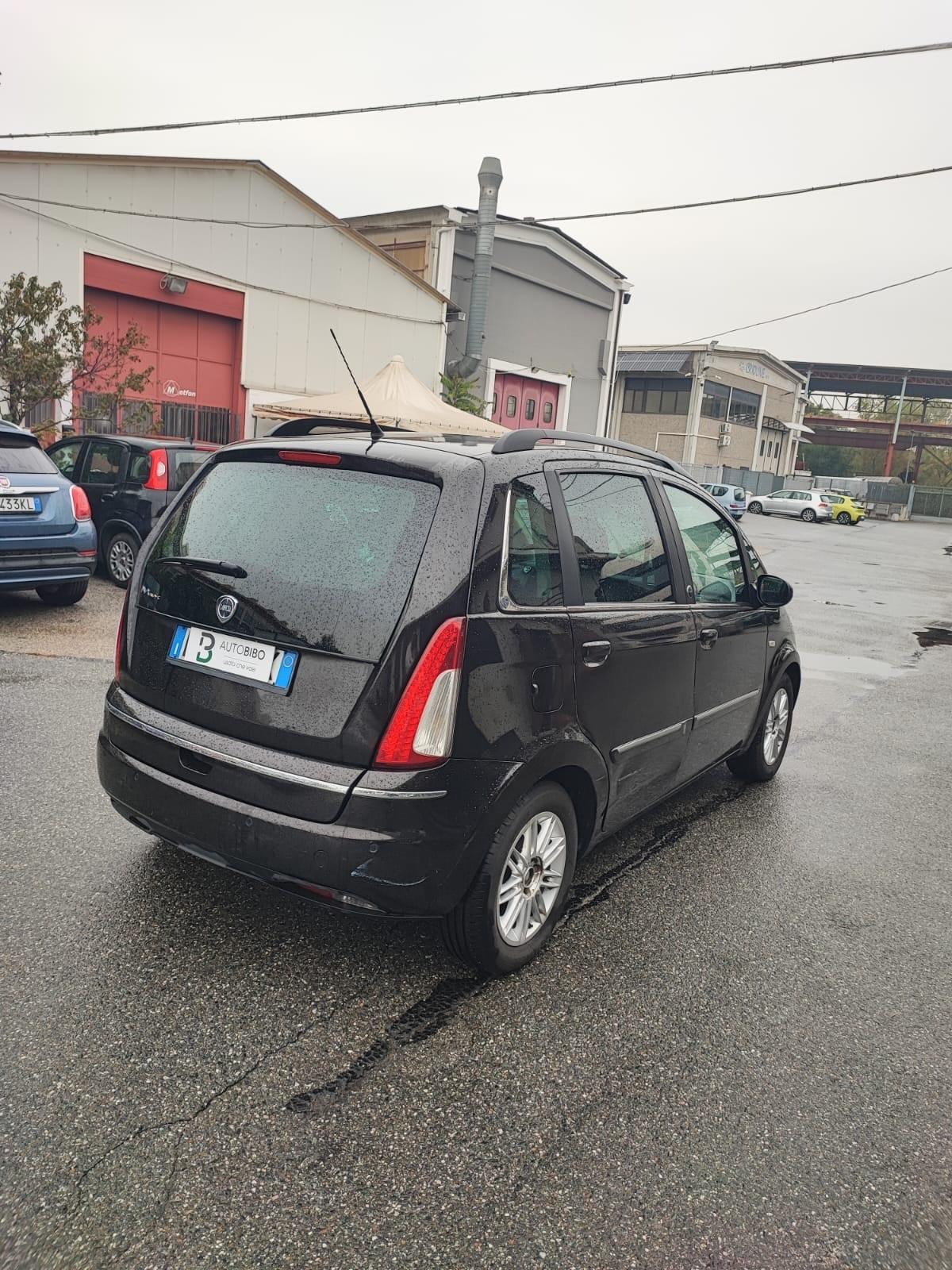 Lancia MUSA 1.4 8V Ecochic (GPL) Diva