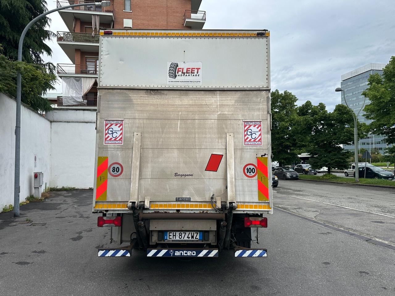 Iveco Daily Allestimento auto officina mobile completamente attrezzata