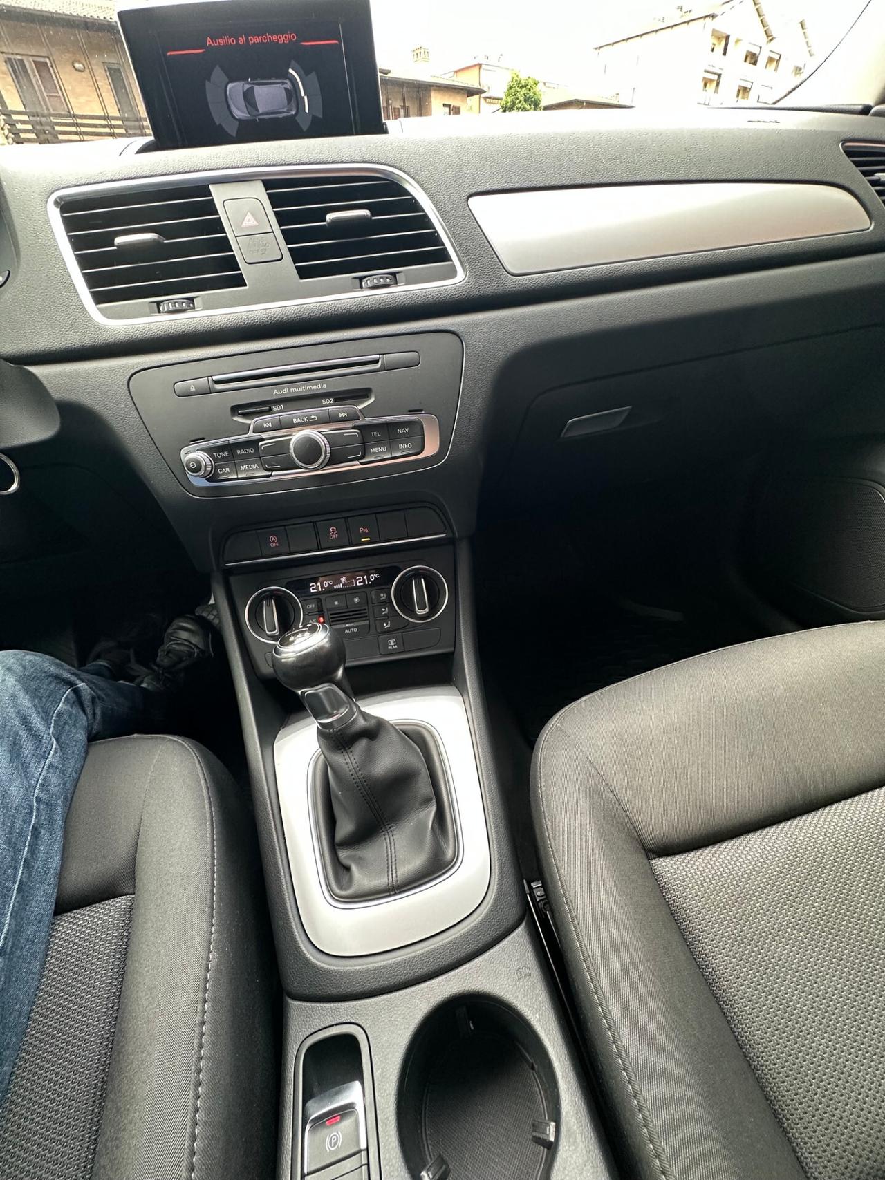 Audi Q3 2.0 tdi Business 120cv ok neopat. GARANZIA PERMUTE
