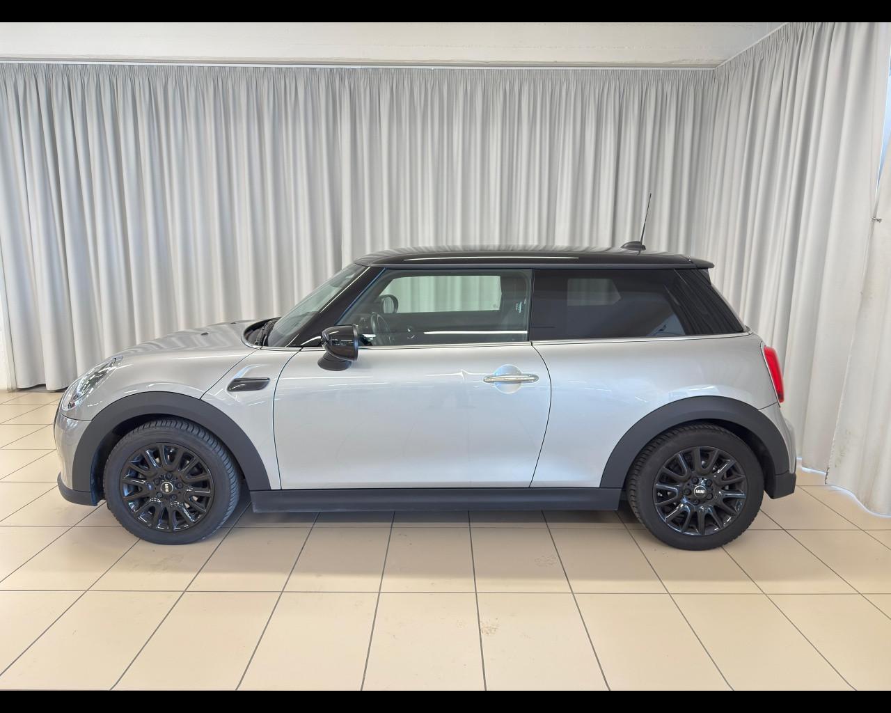 MINI Mini 4ª serie (F56) - Mini 1.5 Cooper Essential