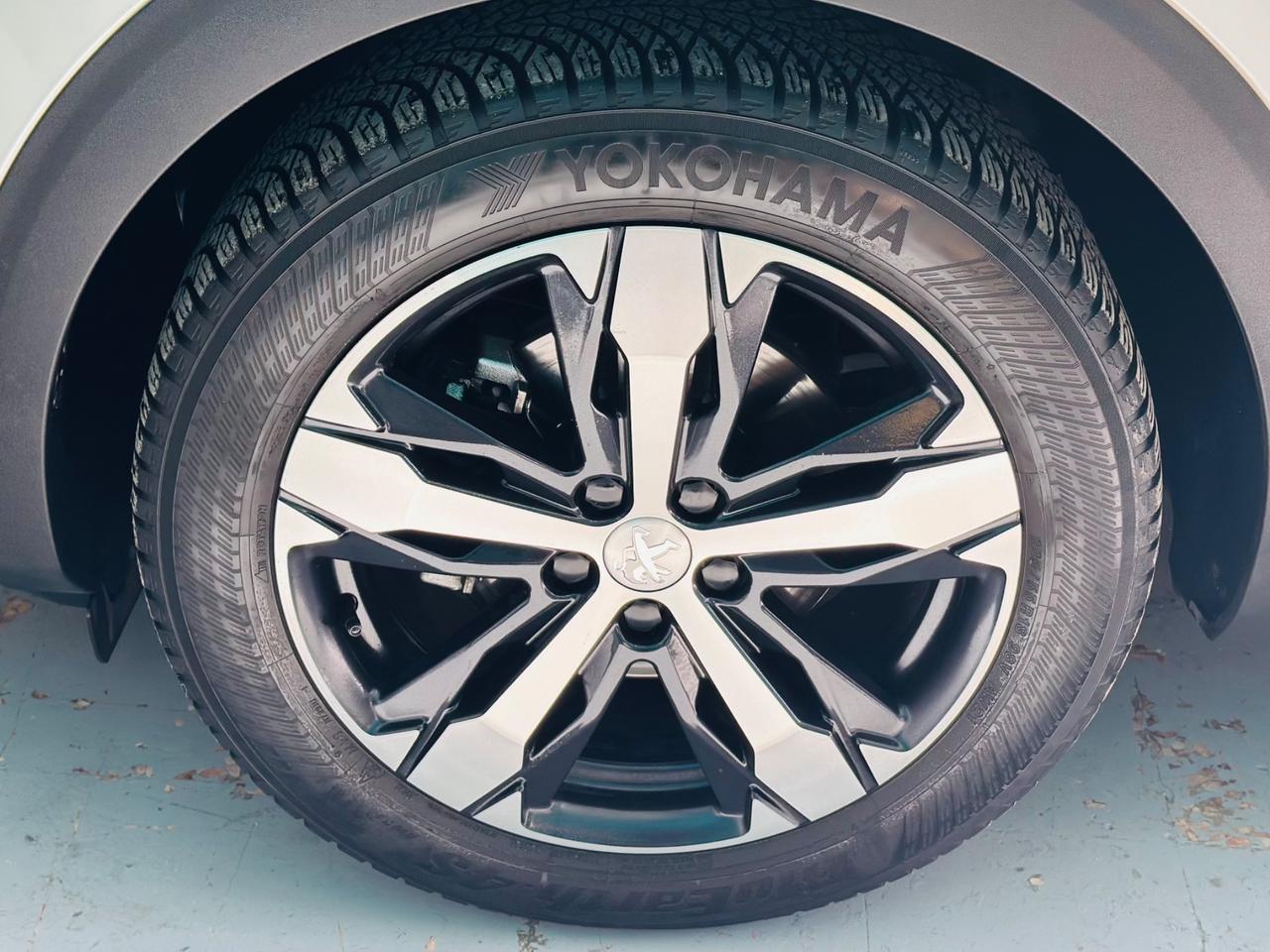 Peugeot 3008 1.6 BlueHDi 120 EAT6 GT Line