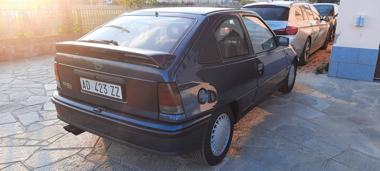 Opel Kadett 2.0 16V 3 porte GSi