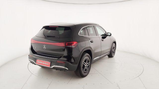 MERCEDES-BENZ EQA 250 Premium