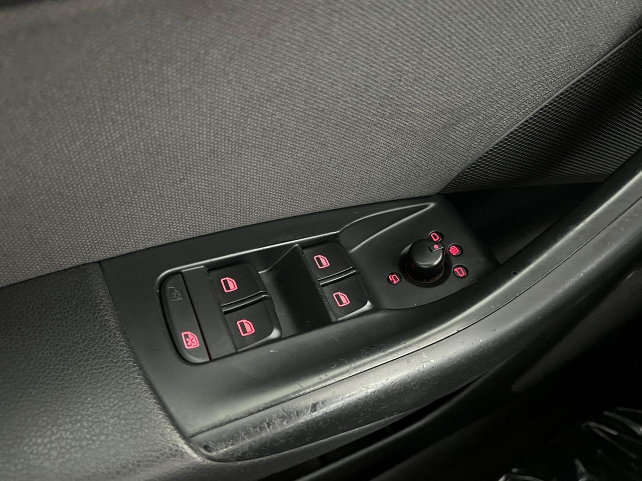 AUDI Q3 I 2011 Q3 2.0 tdi 140cv