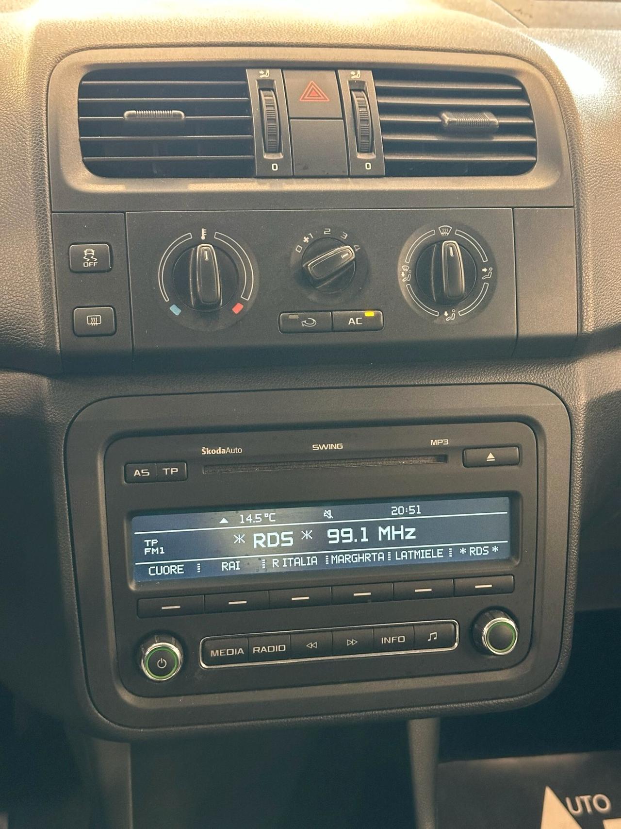 Skoda Fabia 1.2 6V 60CV 5p. Active