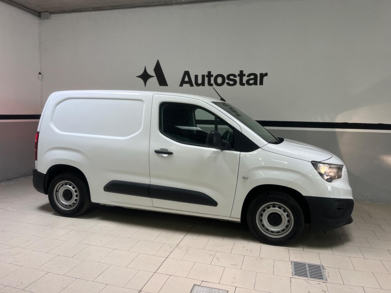 Opel combo 1.2 benzina 110cv