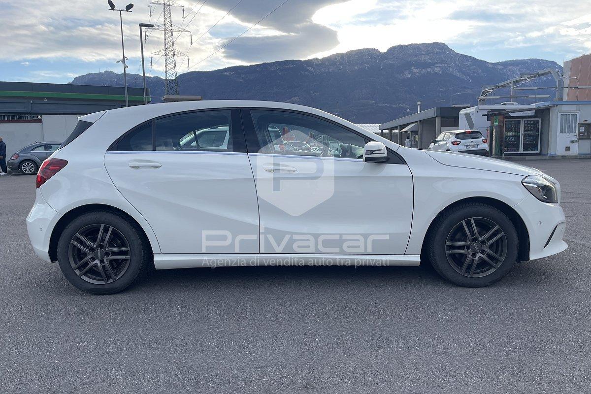 MERCEDES A 180 d Automatic Business