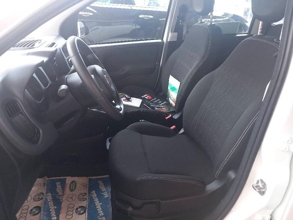 Fiat Panda 1.0 FireFly S&S Hybrid KM 18000 MONITOR SENSORI COMANDI VOLANTE GARANZIA