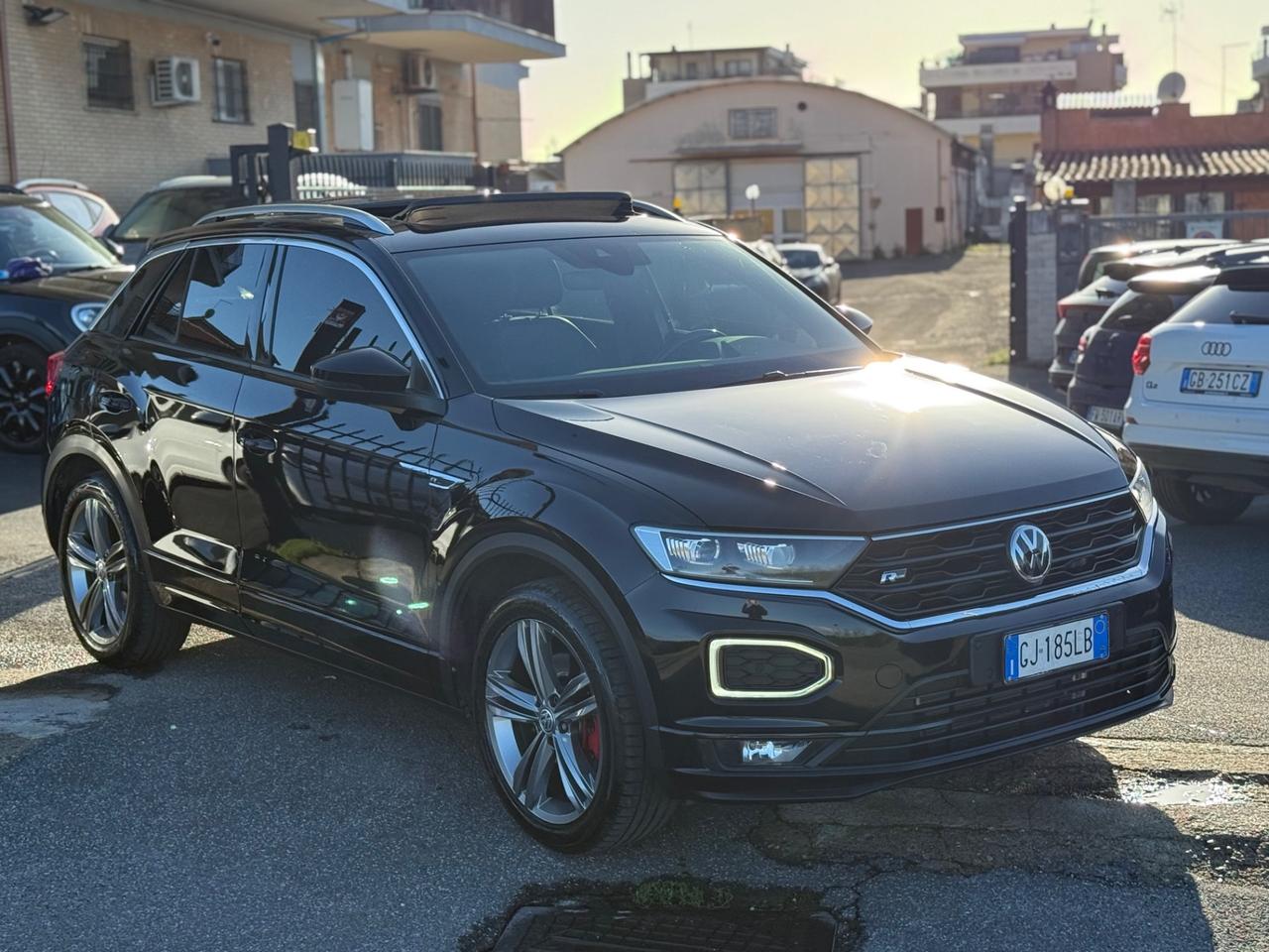 VW T-Roc 2.0 TDI 150cv DSG R-LINE TETTO APRIBILE!!!!
