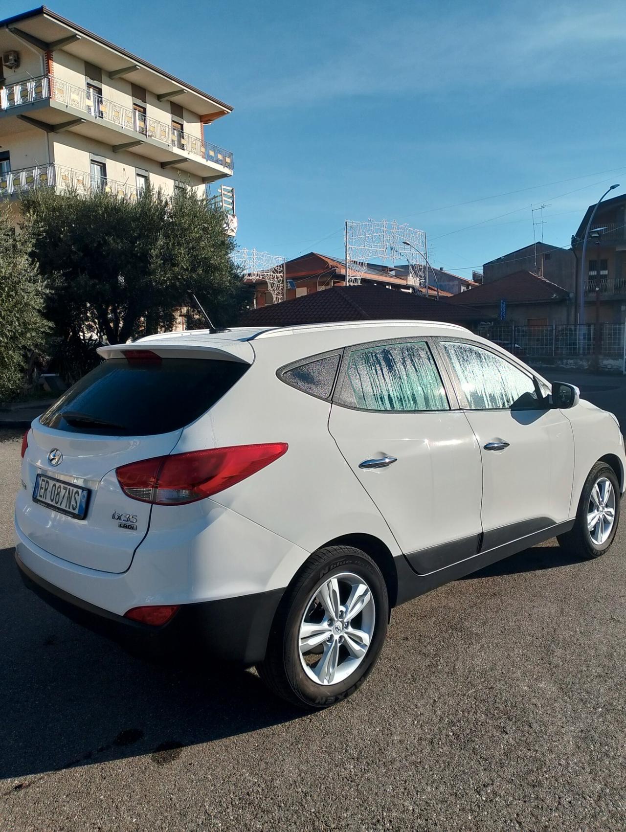 Hyundai iX35 1.7 CRDi 2WD Xpossible