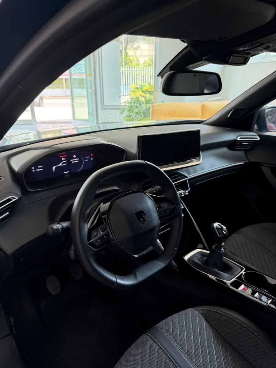 PEUGEOT - 2008 - PureTech 100 S&S Allure