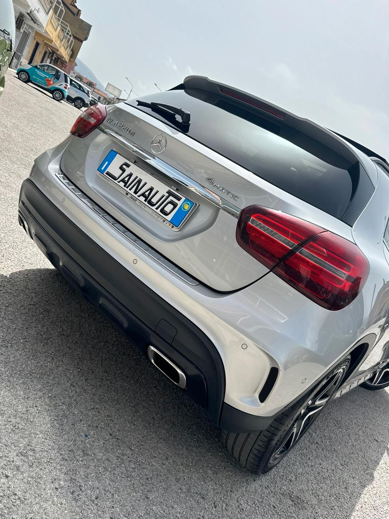 Mercedes-benz GLA 220 d Automatic 4Matic Premium Amg Garanzia