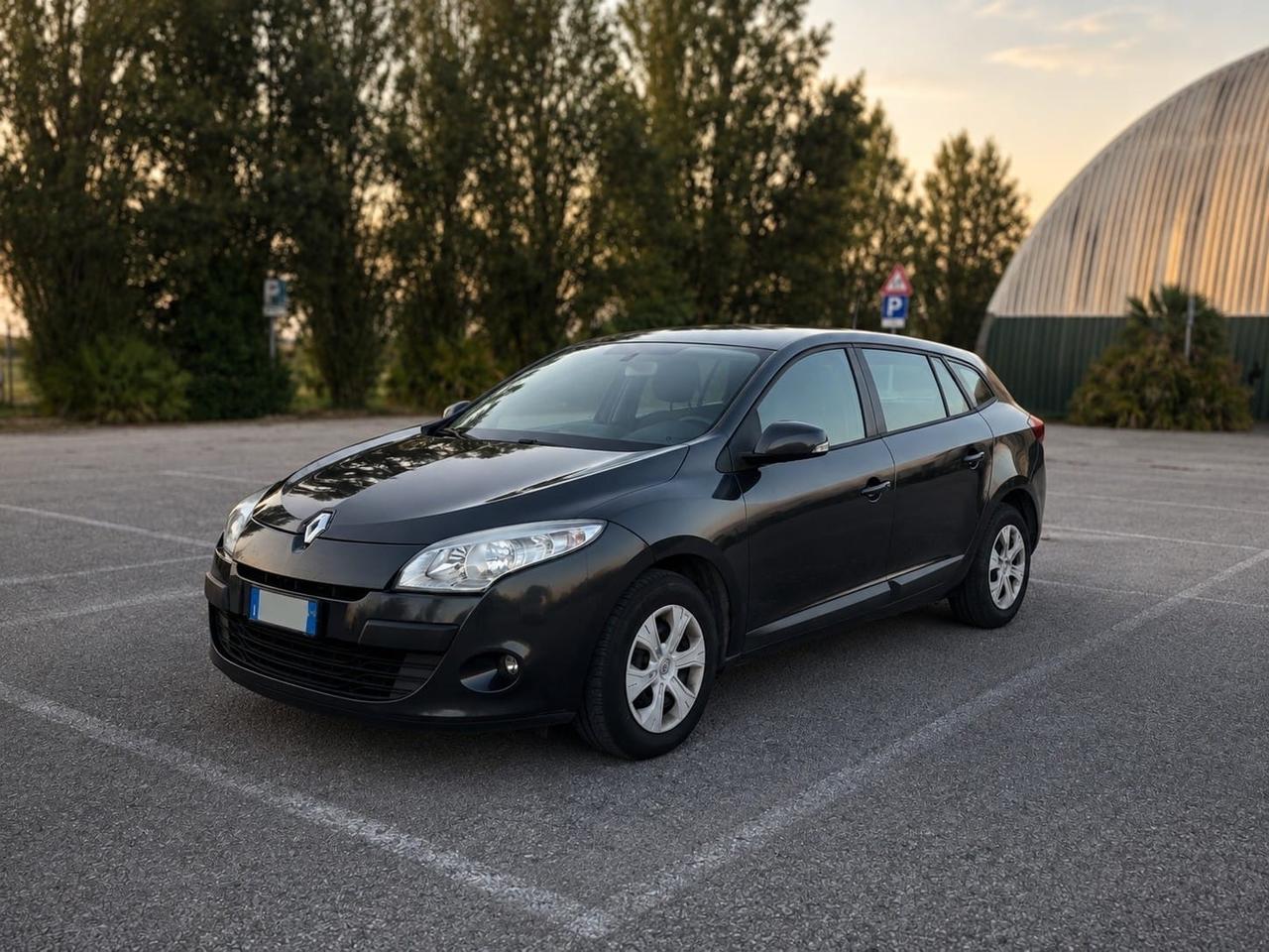 Renault Megane Mégane 1.5 dCi 90CV Attractive