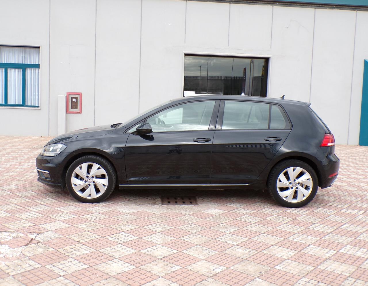 Volkswagen Golf Variant 1.6 TDI 115 CV DSG Highline BlueMotion Tech.