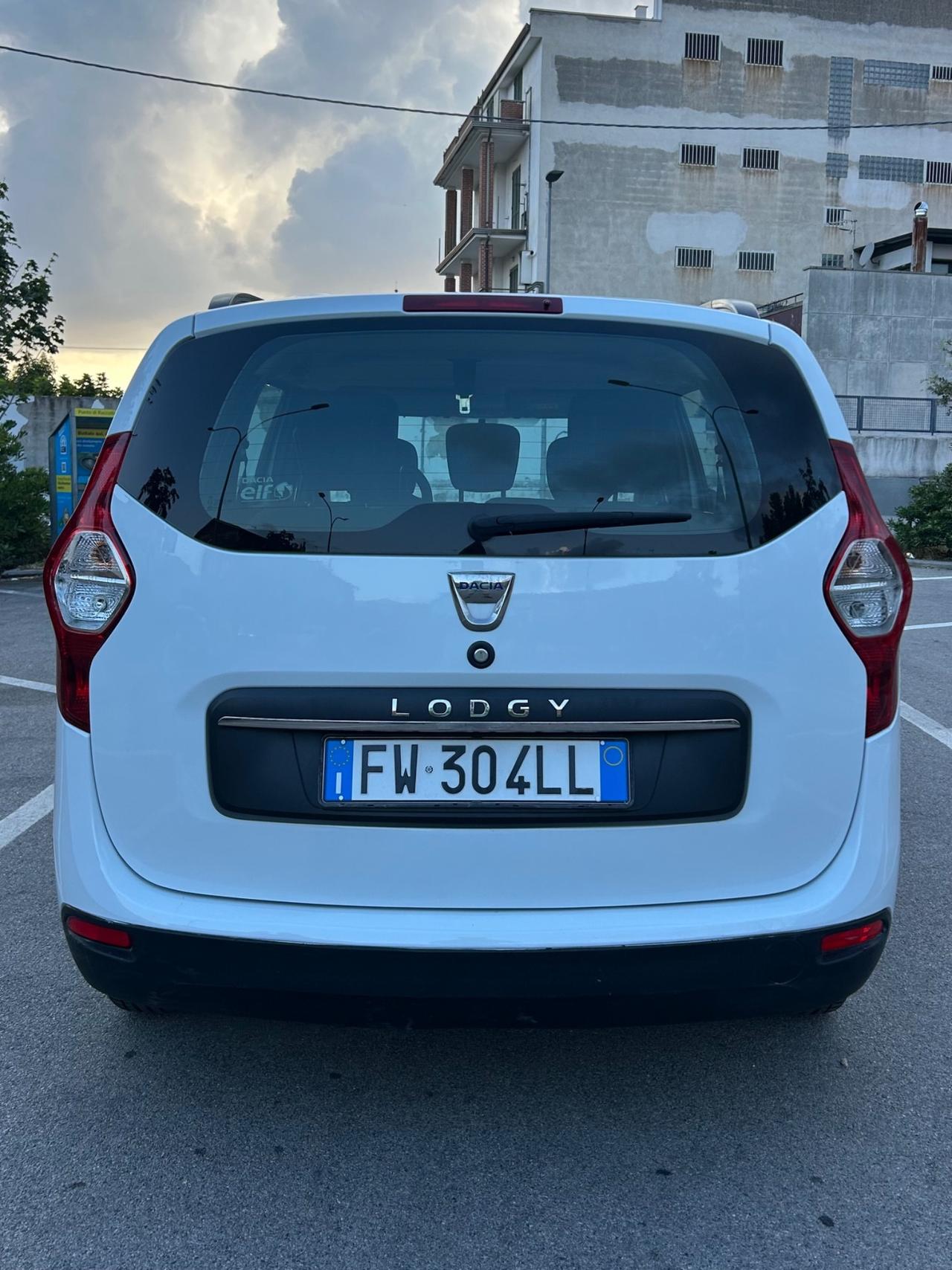 Dacia Lodgy 1.5 Blue dCi 8V 95CV 7 posti Essential