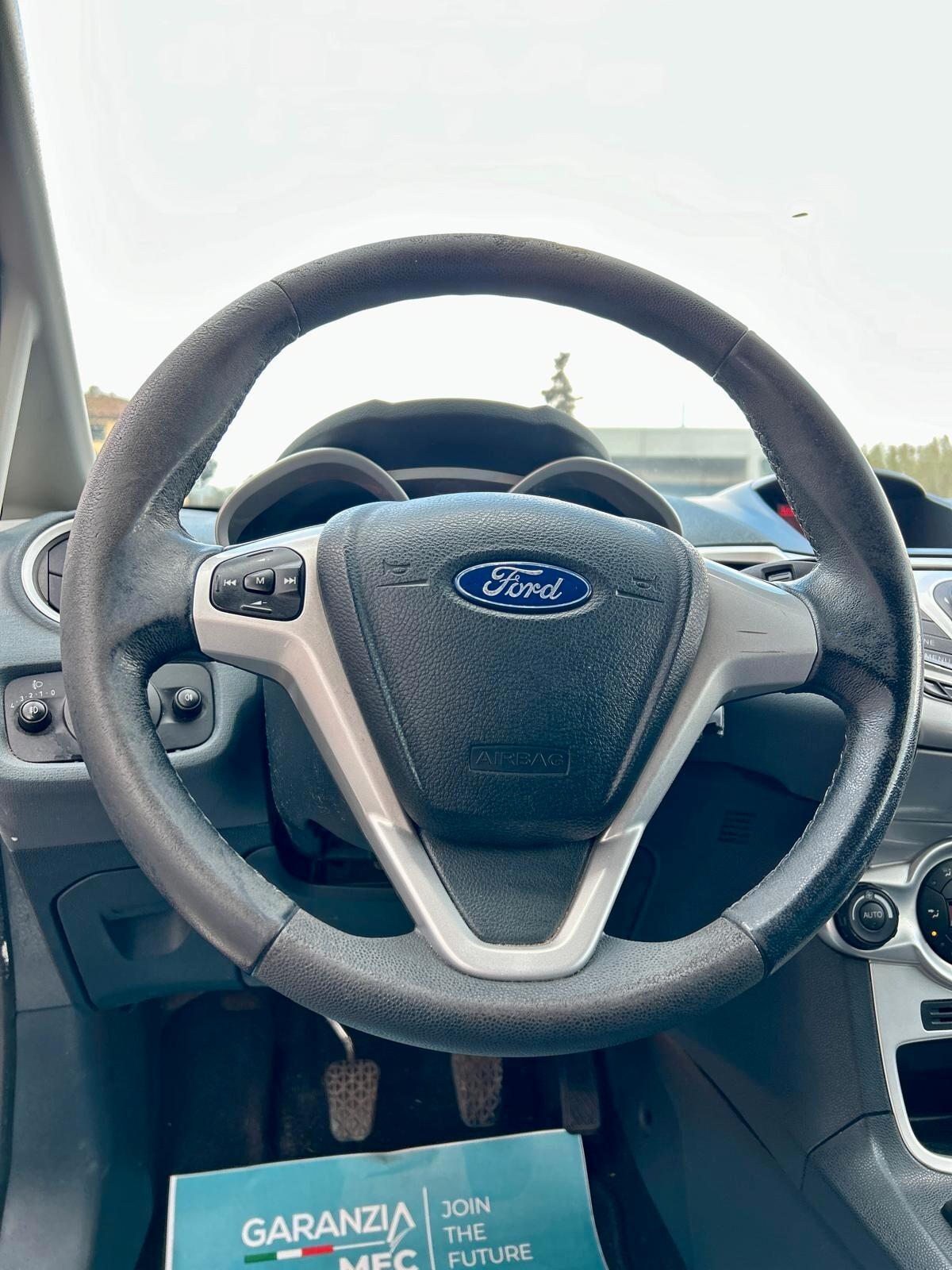 Ford Fiesta 1.2 82CV 3 porte Titanium - ok neopatentato