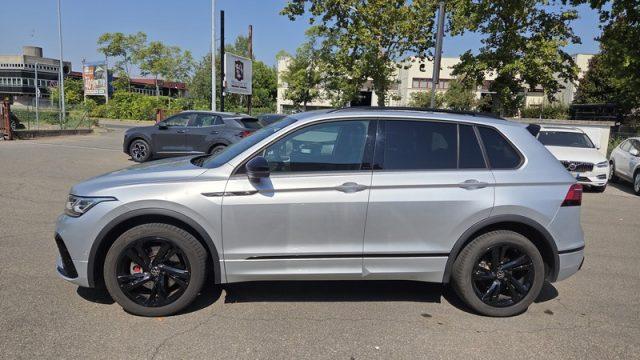 VOLKSWAGEN Tiguan 2.0 TDI 200 CV SCR DSG 4MOTION R-Line PERMUTE