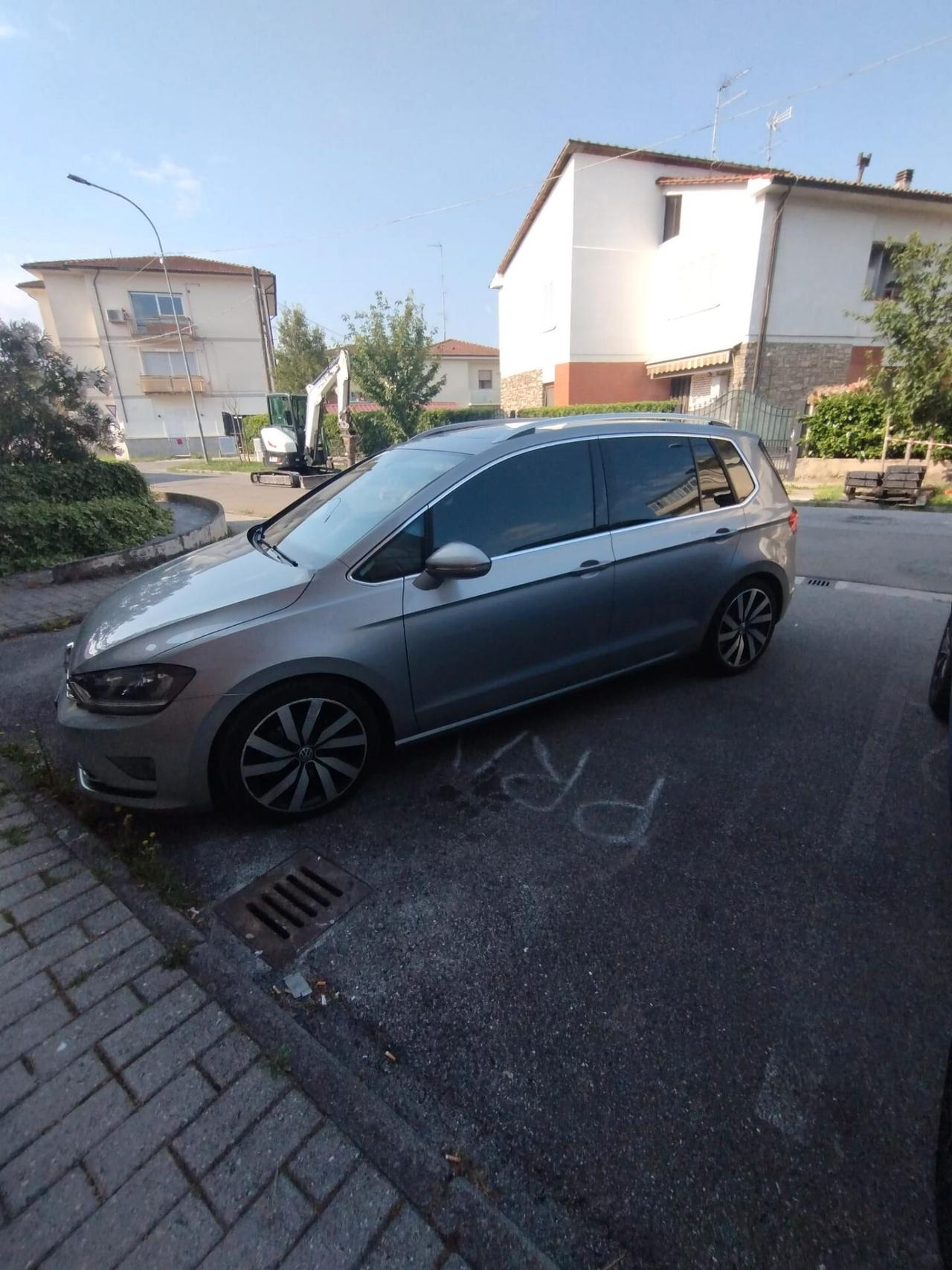 Volkswagen Golf Sportsvan 2.0 TDI DSG Highline BlueMotion Tech.
