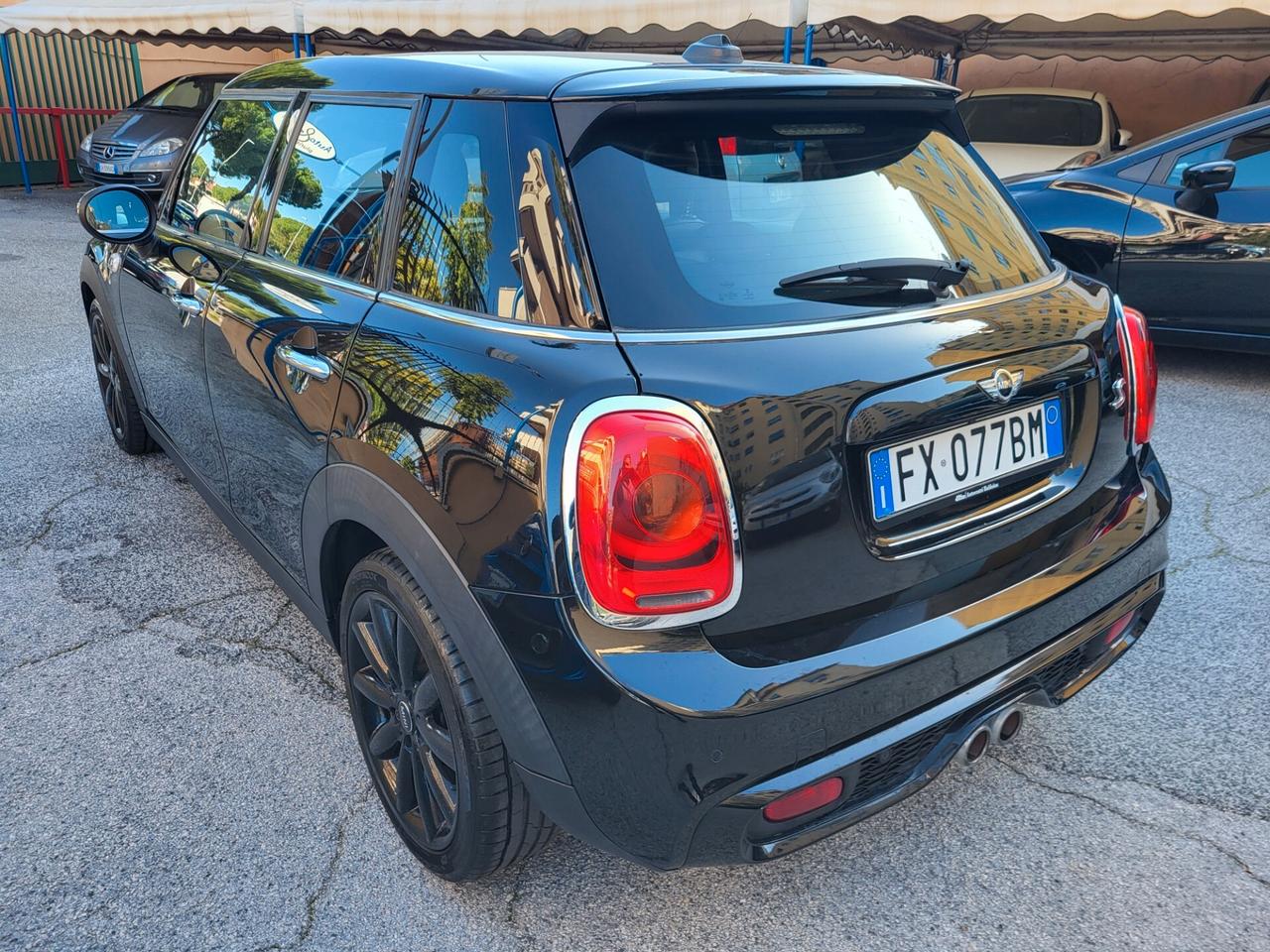 Mini 2.0 Cooper SD Hype 5 porte