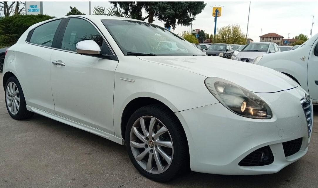Alfa Romeo Giulietta 2.0 JTDm-2 150 CV Distinctive