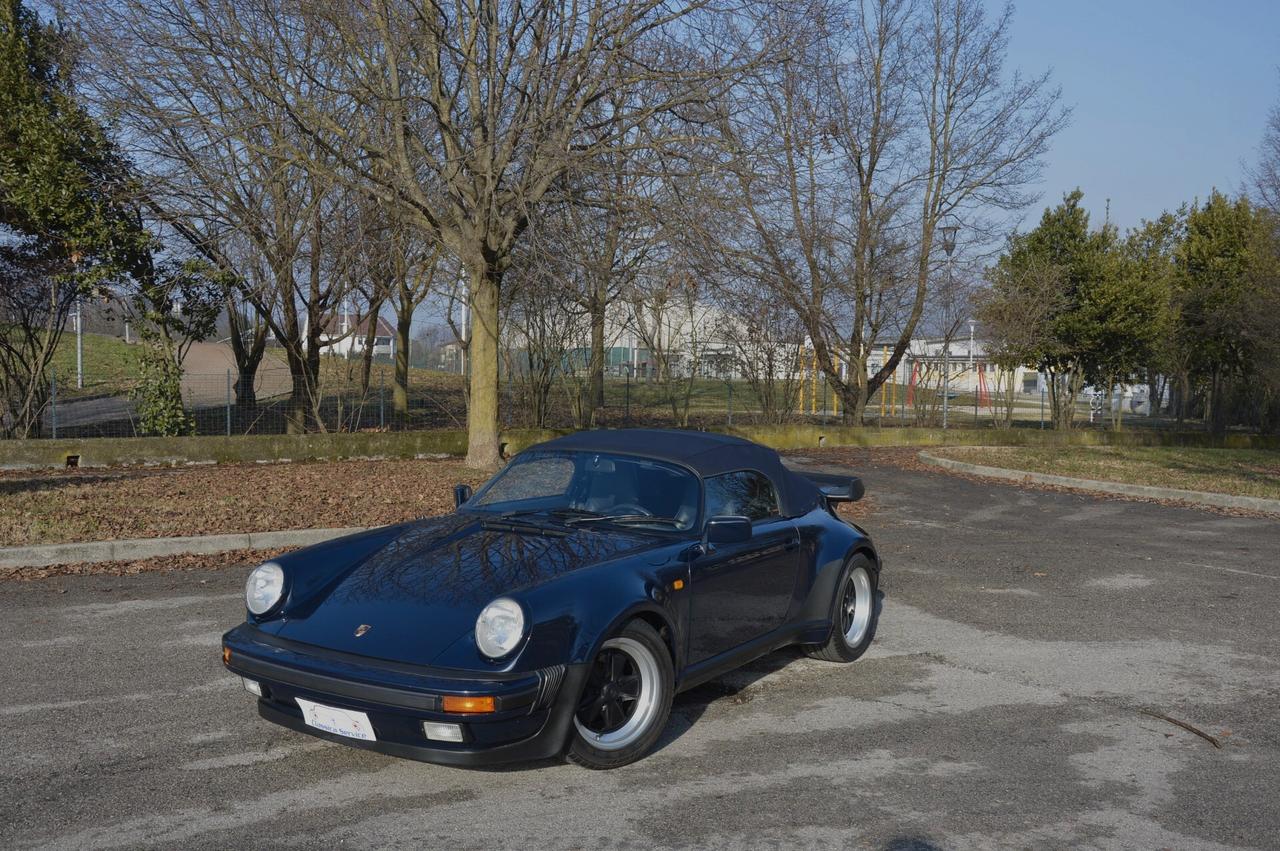 Porsche 911 3.2 Speedster Turbo Look