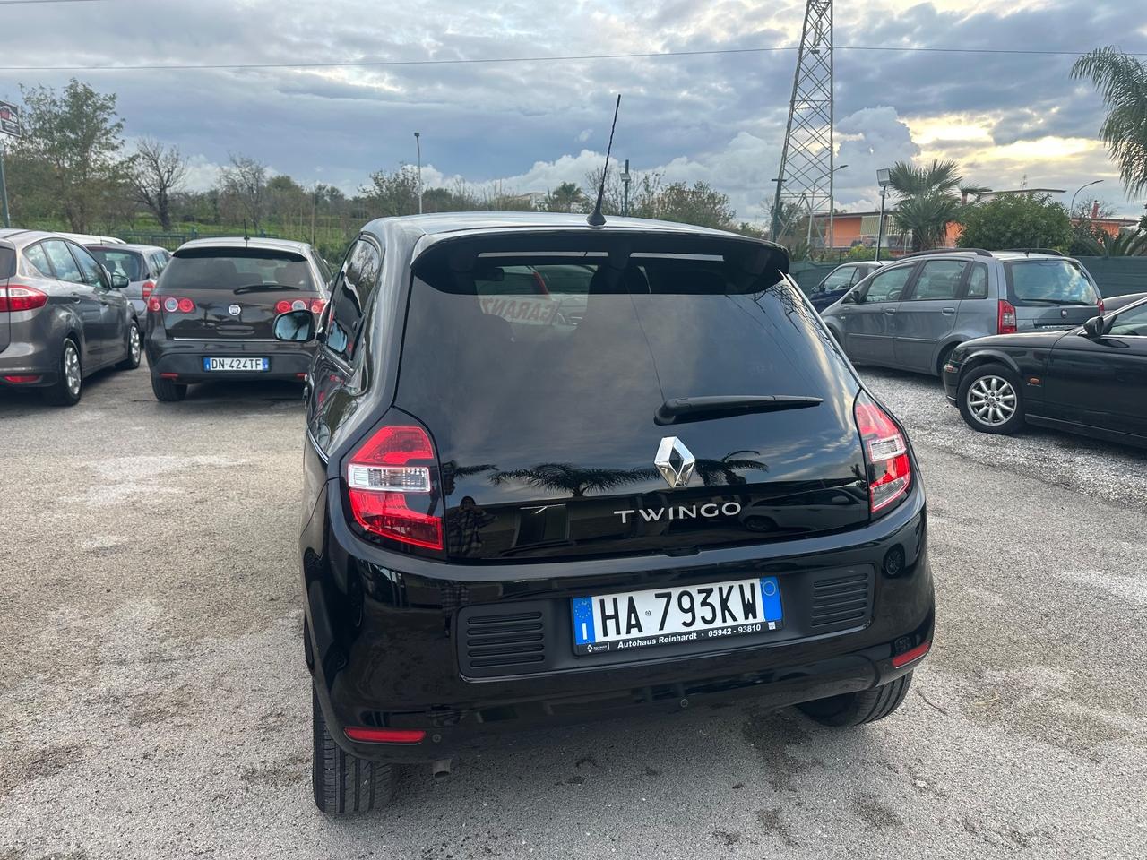 Renault Twingo. 1.0 benzina 2018 12 mesi di garanzia cambio /motore