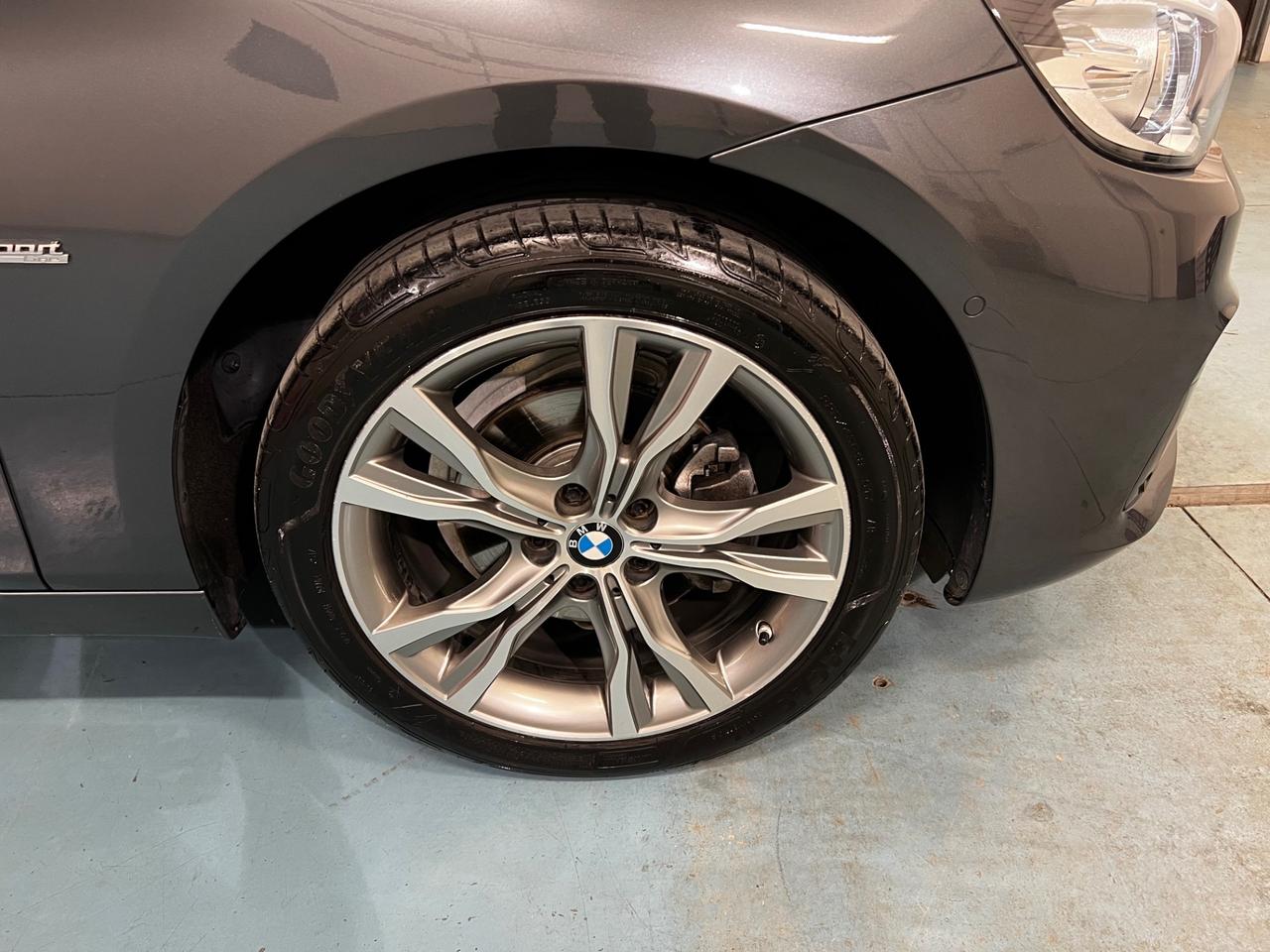 Bmw 2er Active Tourer 218d Sport