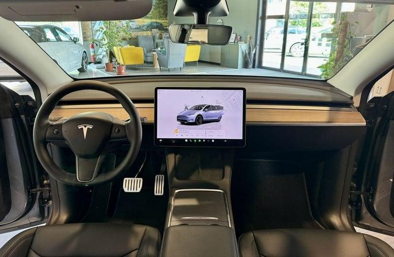 Tesla Model Y Performance AWD