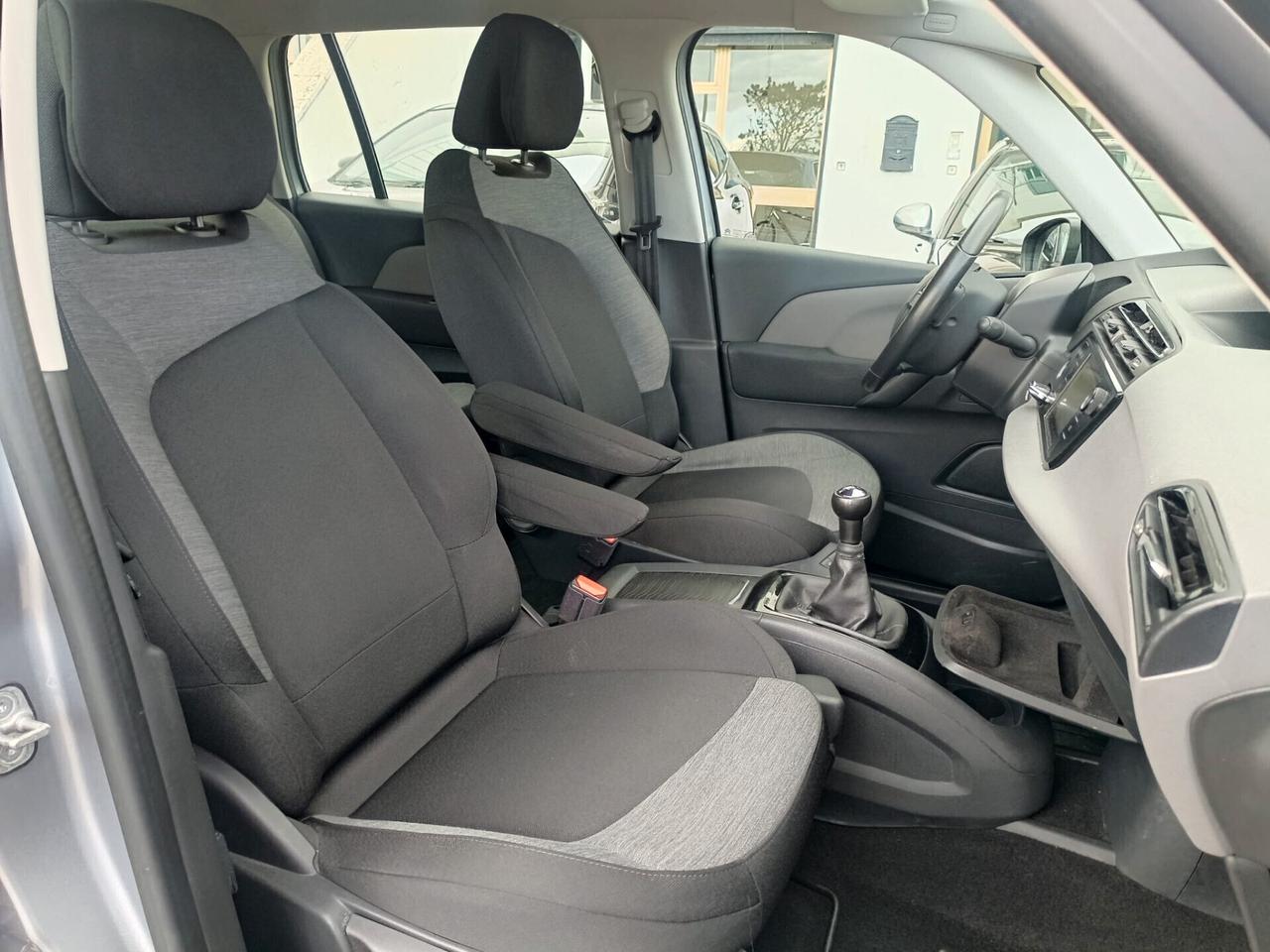 Citroen Grand C4 Picasso BlueHDi 100 S&S Live