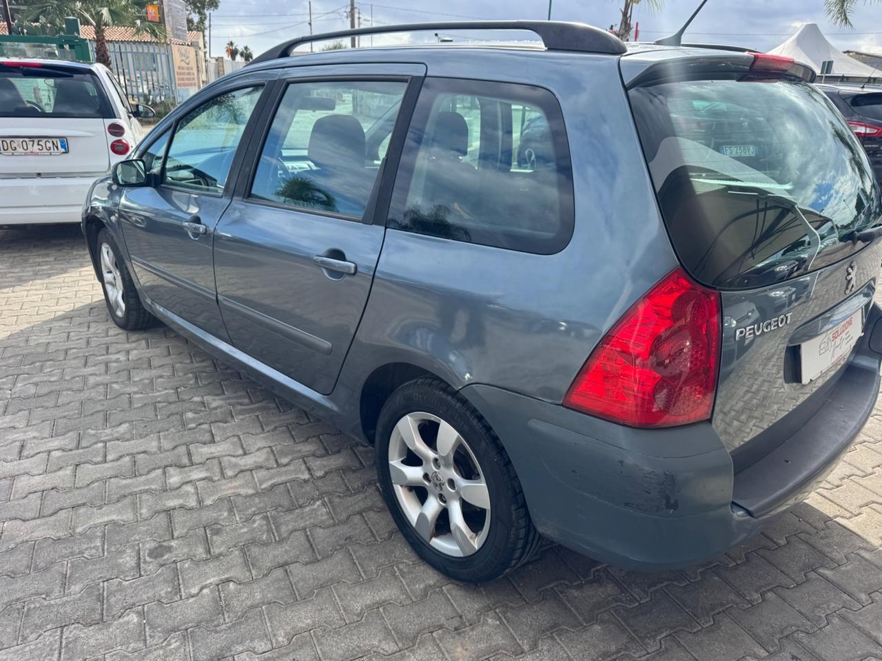 Peugeot 307 1.6 16V HDi FAP 110CV Station D-Sign