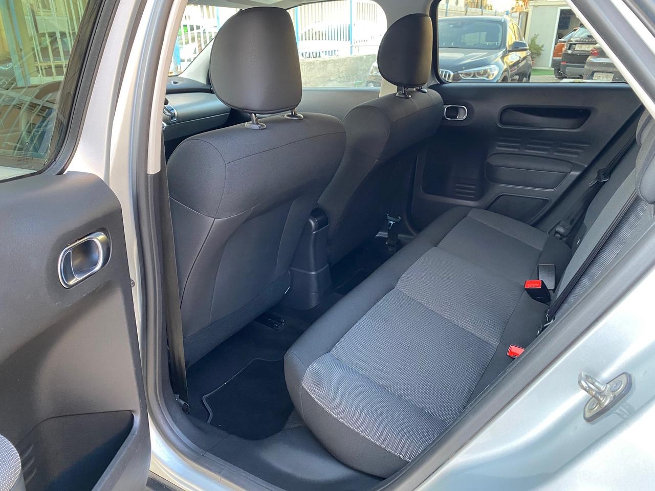 Citroen C4 Cactus BlueHDi 100 Shine