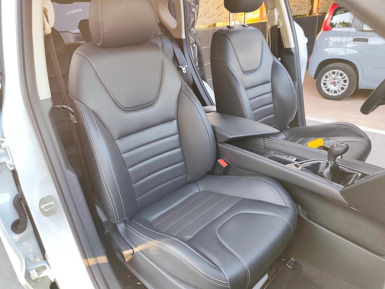 Evo 5 1.5 BENZINA E GPL DI SERIE TETTO APRIBILE
