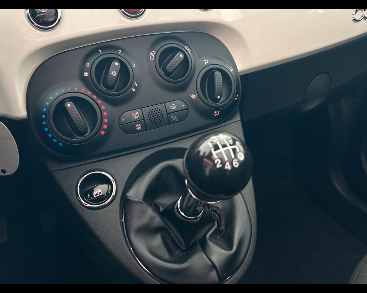 FIAT 500C III 2015 - 500C 1.0 hybrid Dolcevita 70cv