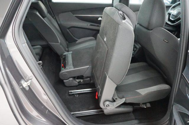 PEUGEOT 5008 BlueHDi 130 S&S EAT8 Active Business 7 POSTI