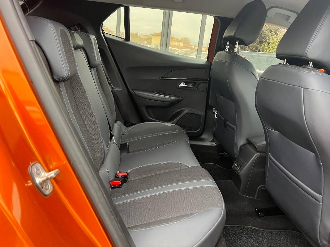 Peugeot 2008 1.2 puretech Allure s&s 130cv eat8