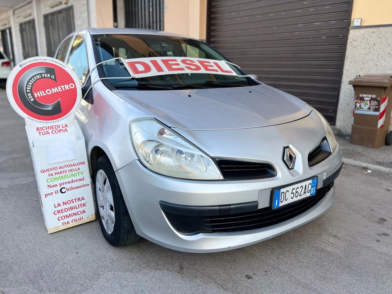 Renault Clio 1.5 Diesel Anno 2007 153,000 Km