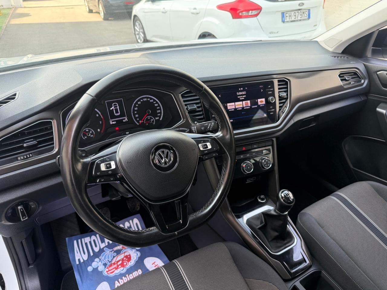 Volkswagen T-Roc 1.0benzina - 2019
