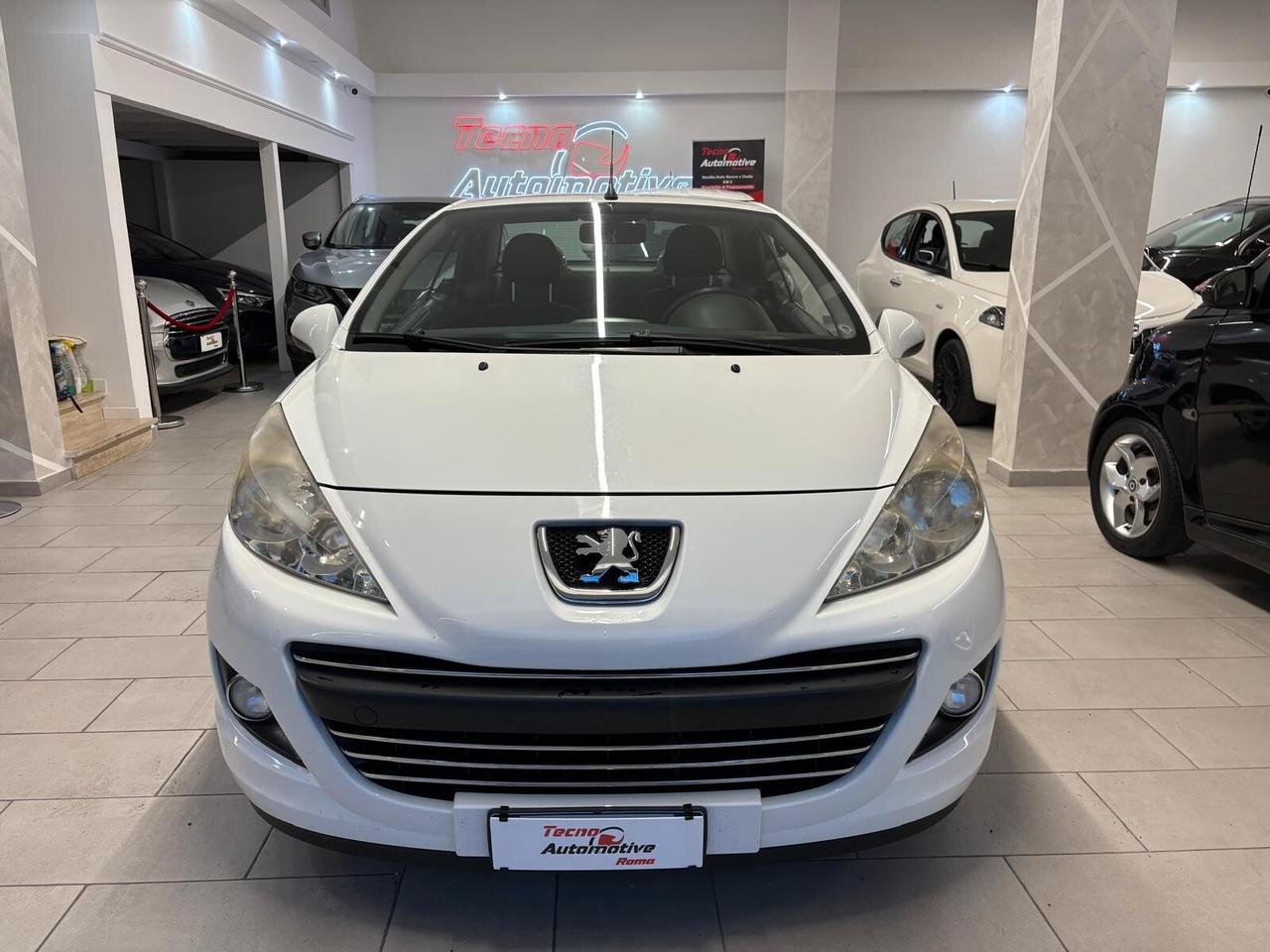 Peugeot 207 1.6 8V HDi 112CV CC Féline