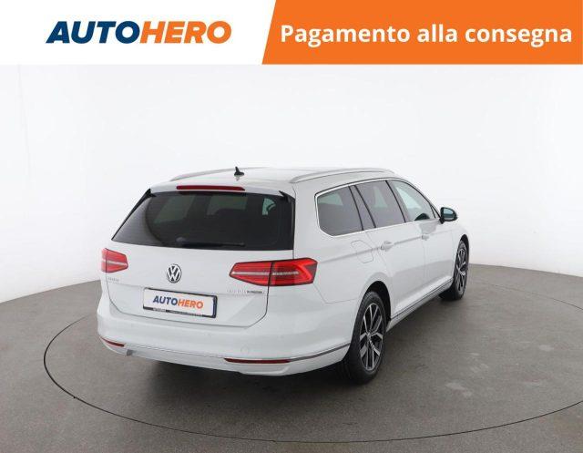 VOLKSWAGEN Passat Variant 2.0 TDI DSG Executive BlueMotion Tech.