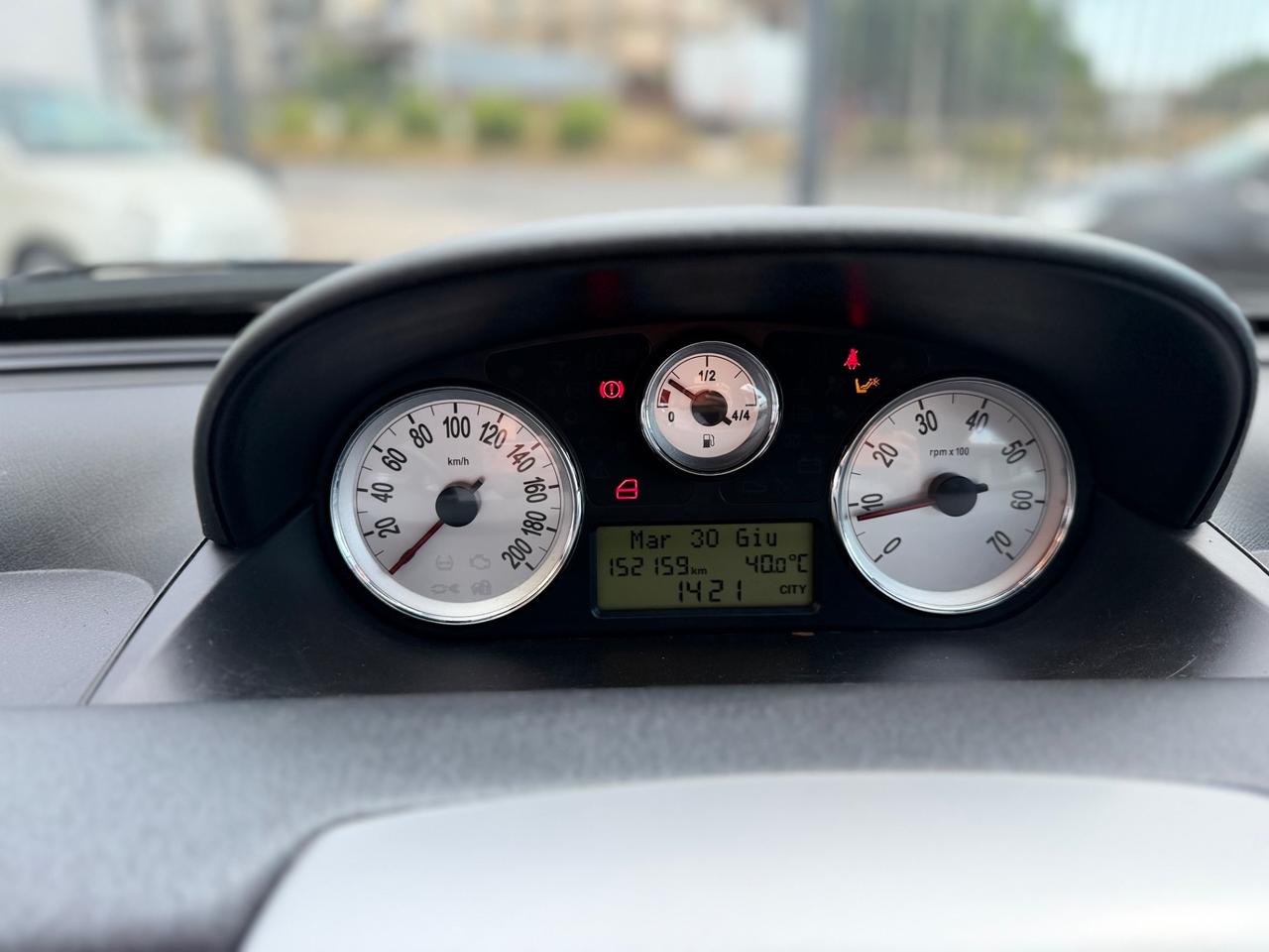 Lancia Ypsilon 1.4 Oro Ecochic GPL