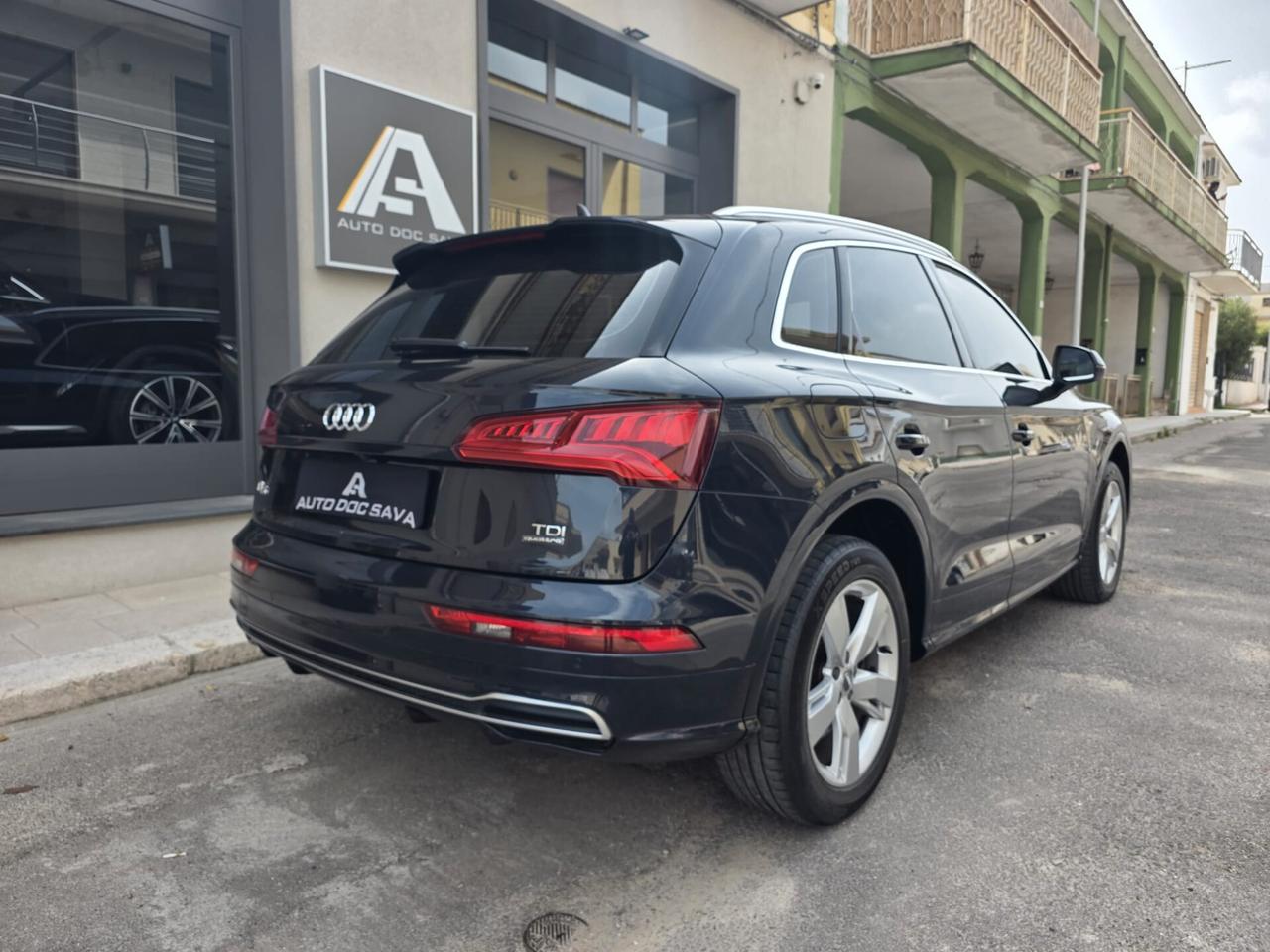 Audi Q5 2.0 TDI Quattro S-Tronic Business Sport+Cerchi 19+Retroc.