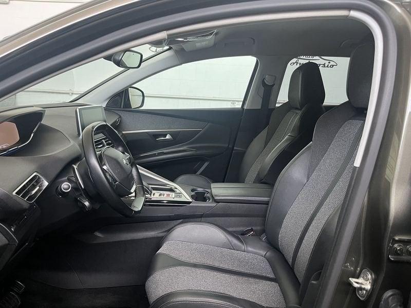 Peugeot 3008 BlueHDi 130 EAT8 S&S Allure TUA DA 189,00 AL MESE