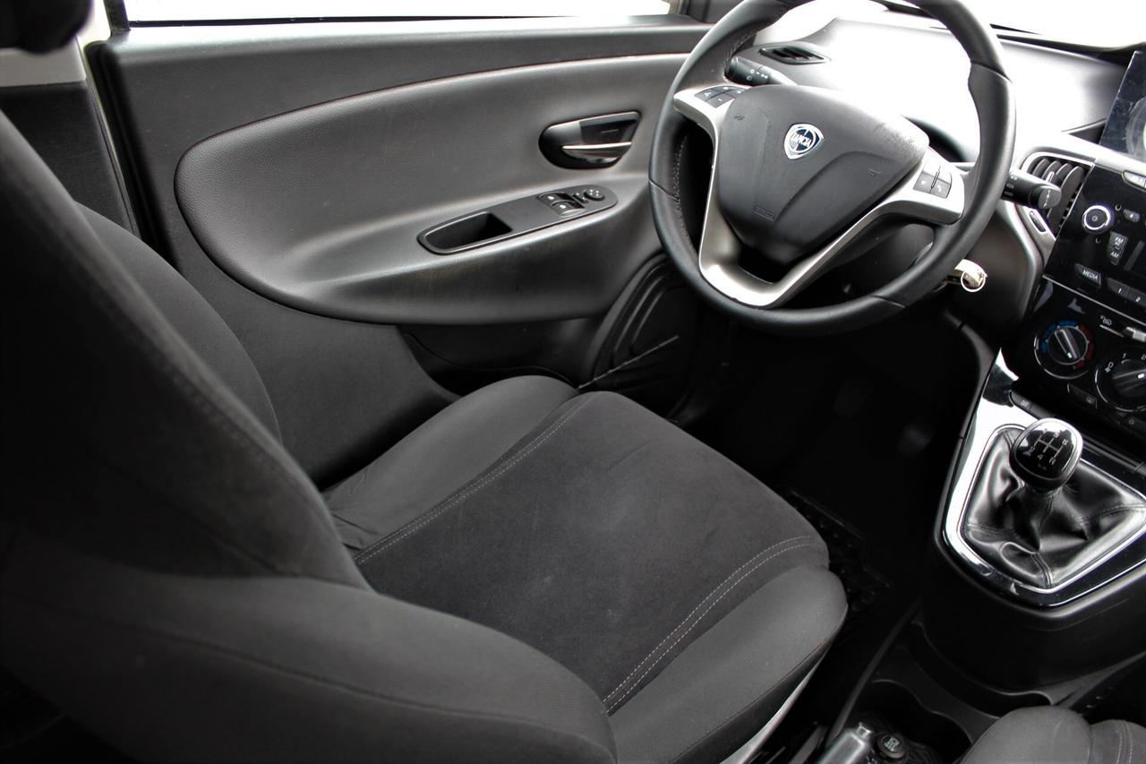 Lancia Ypsilon 1.3 MJT 16V 95 CV 5 porte S&S Gold