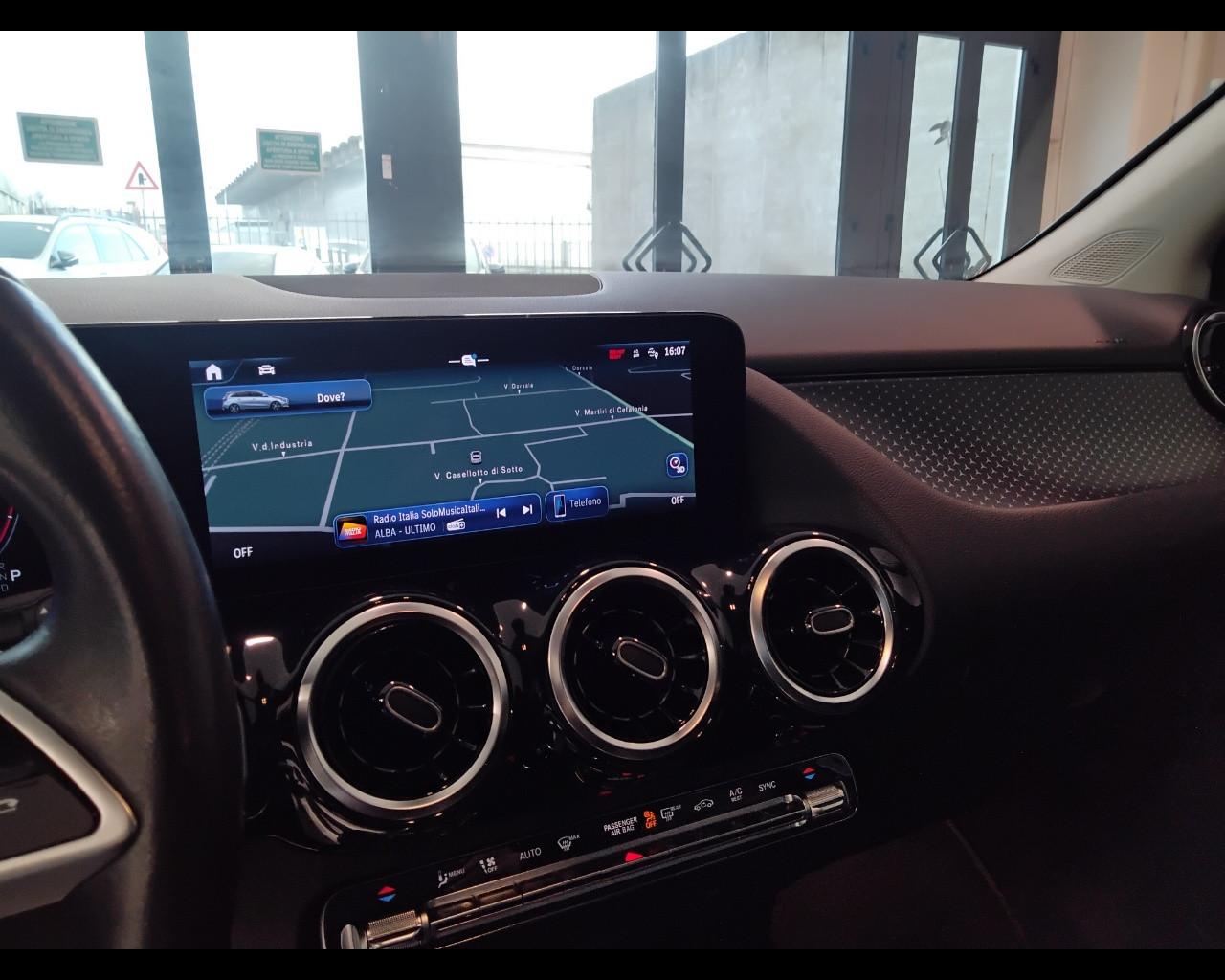 Mercedes-Benz Classe B - W247 2023 - B 180 d Progressive Advanced auto