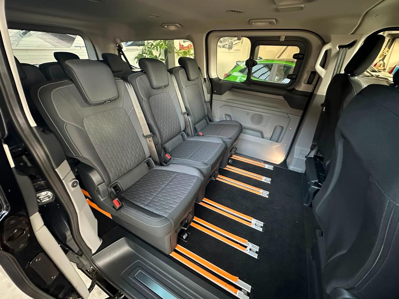 Ford Tourneo Custom Titanium KM0