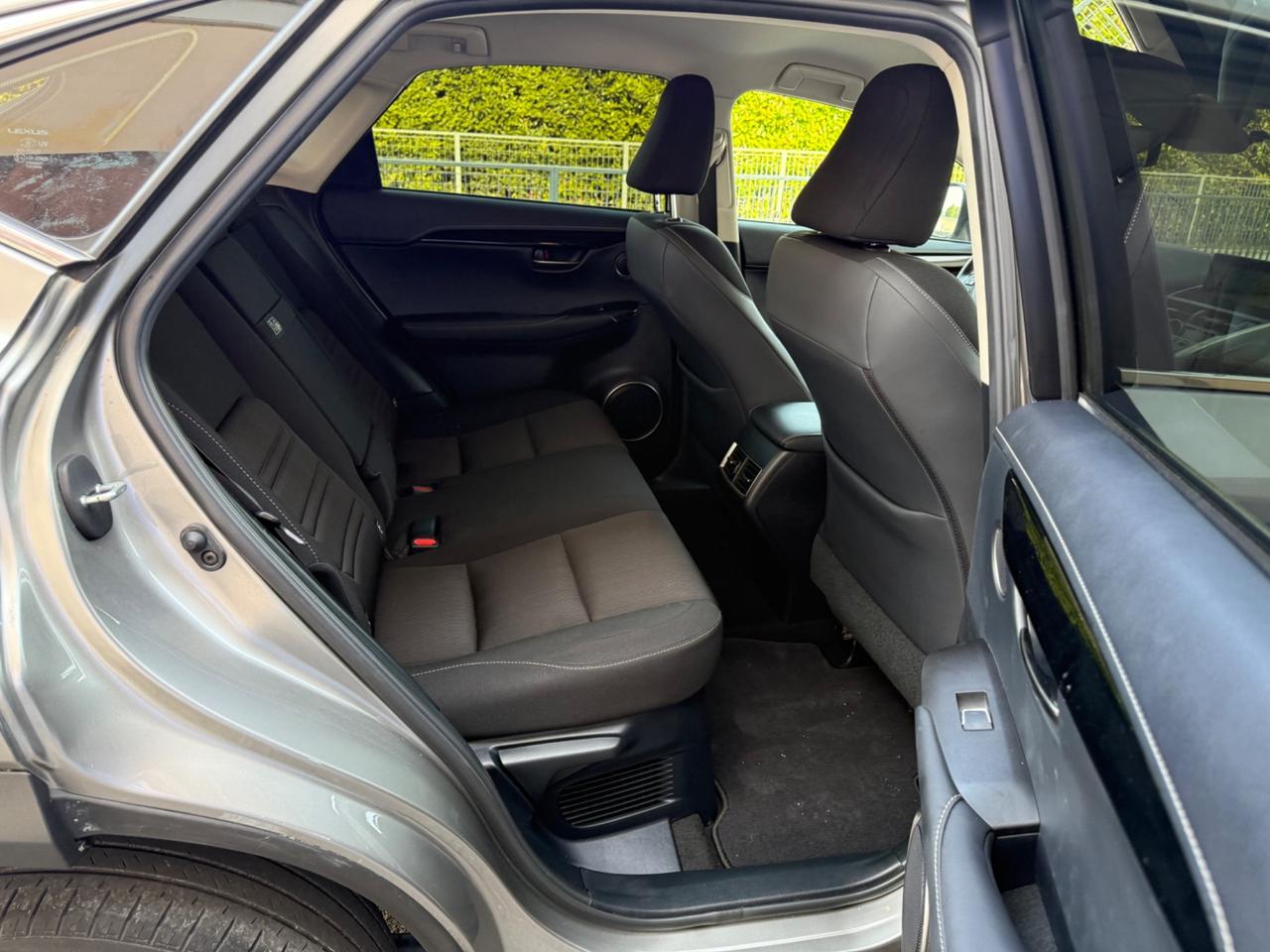 Lexus NX 300h NX Hybrid Business 2020