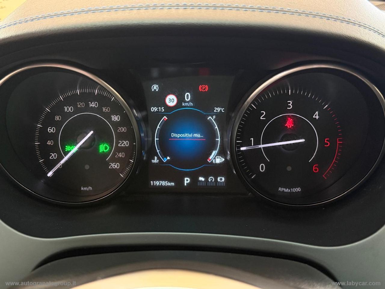JAGUAR E-Pace 2.0D 150CV AWD aut. R-Dynamic HSE STRAFULL + TETTO!OUTLET