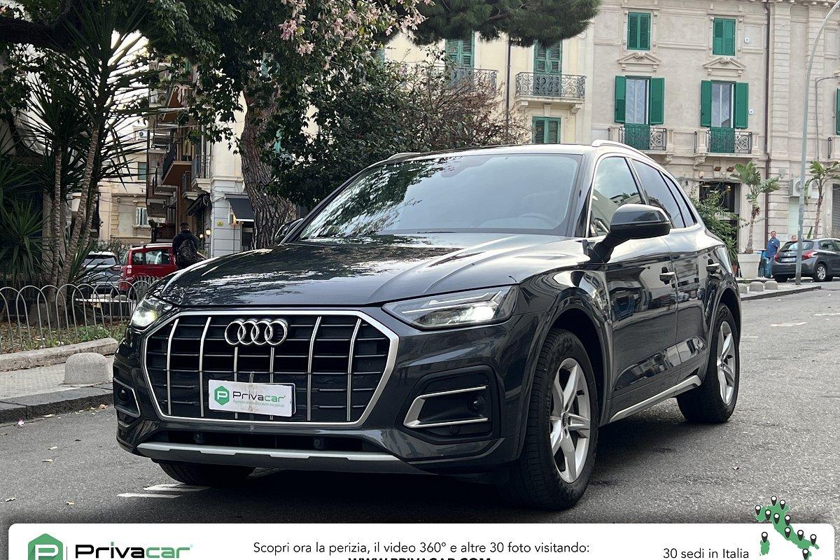 AUDI Q5 35 TDI S tronic Business