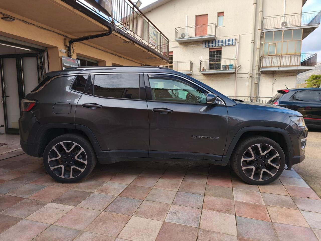 Jeep Compass 2.0 M-jet 170 A/T9 4x4 Limited COMPRESO PASSAGGIO