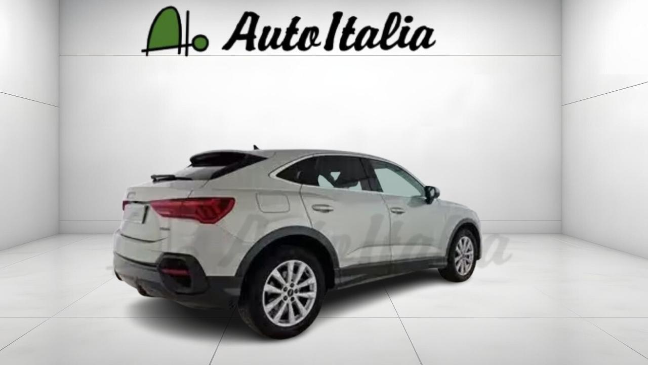 AUDI Q3 40 TDI S-TRONIC BUSINESS quattro 2021